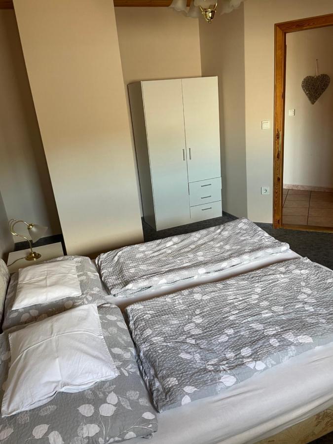 Esther Apartman Gyenesdiás Kültér fotó
